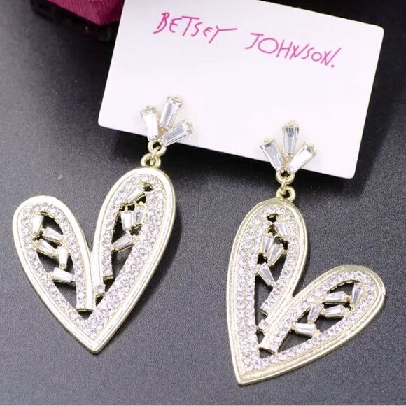 Dangle Heart Earrings  - Picture 1 of 3